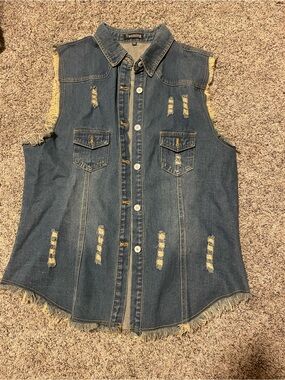 Tanning Sleeveless Distressed Denim Vest - Blue